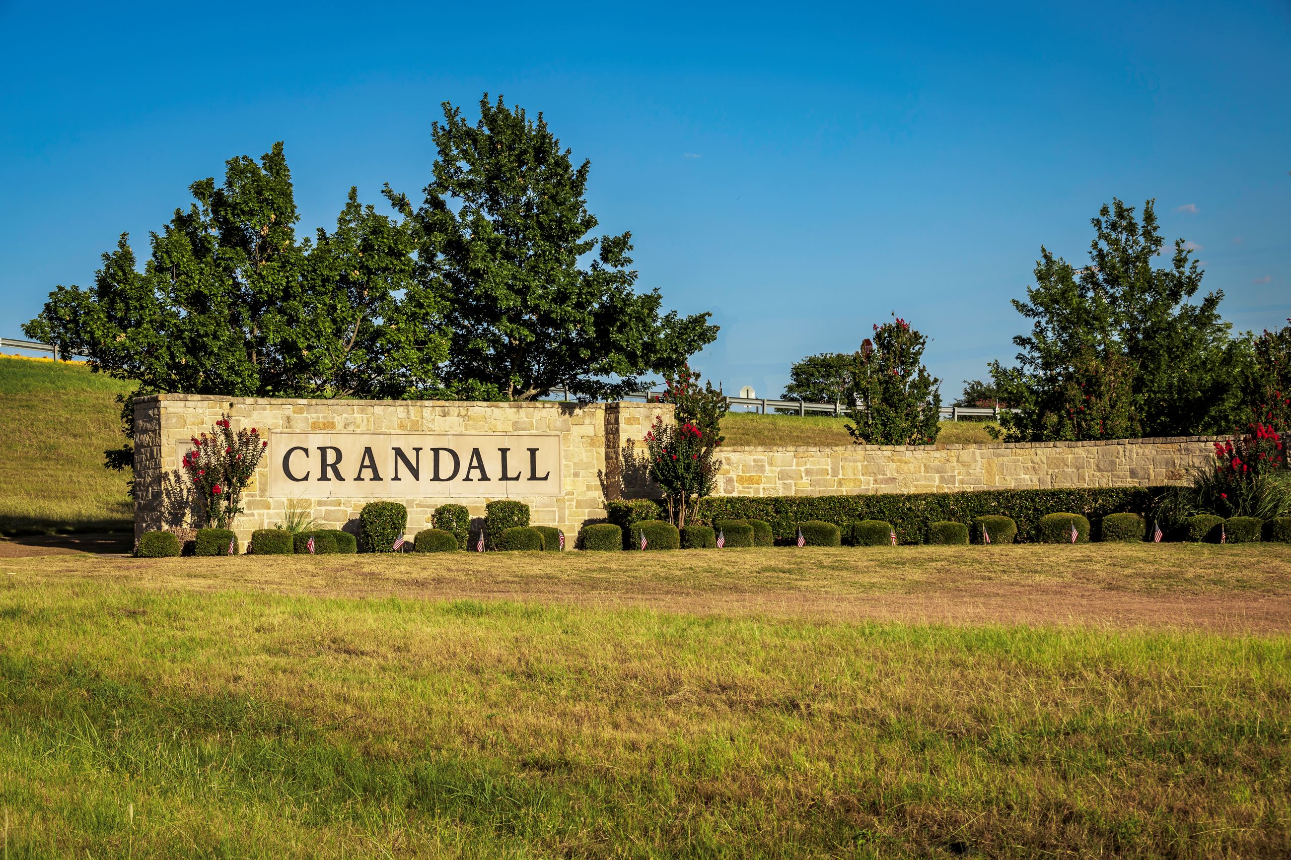 An image of the welcome wall along US 175 as you enter Crandall.